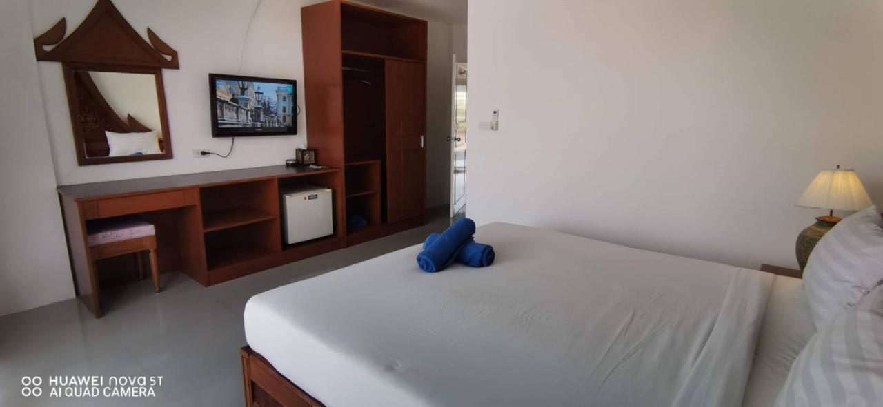 Sure Guesthouse Pantai Kamala Luaran gambar