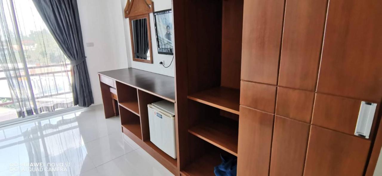 Sure Guesthouse Pantai Kamala Luaran gambar