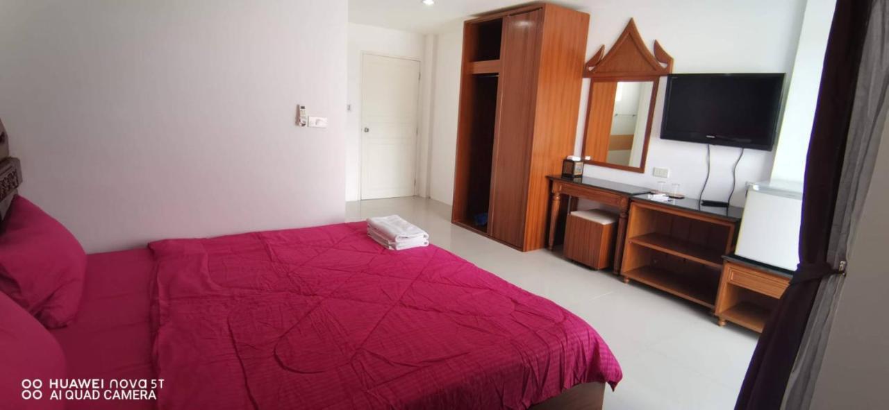 Sure Guesthouse Pantai Kamala Luaran gambar